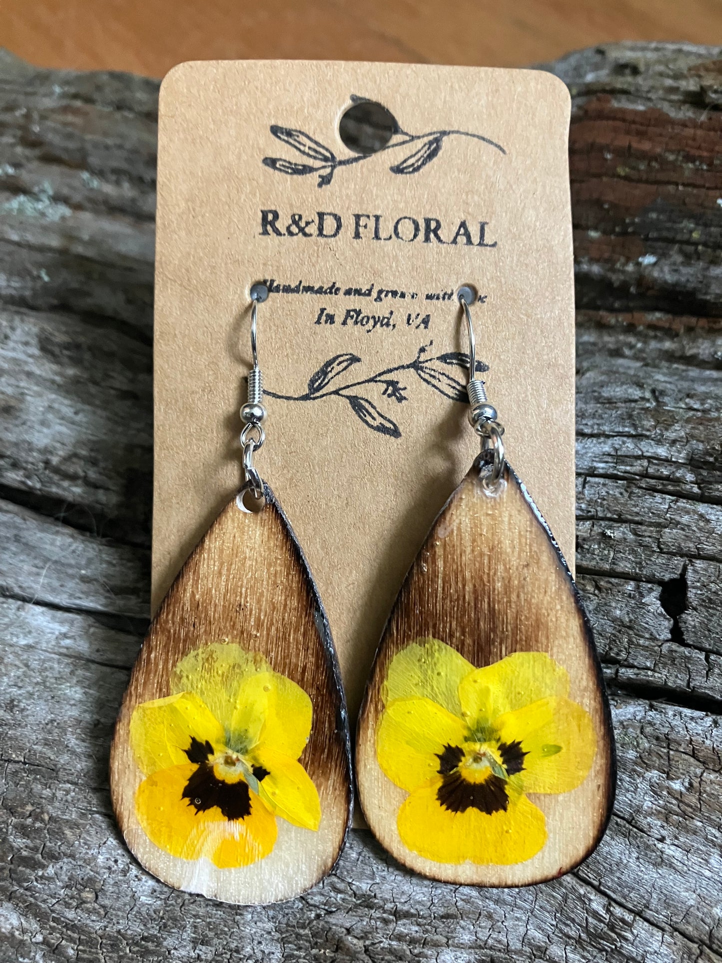 Yellow pansy earring