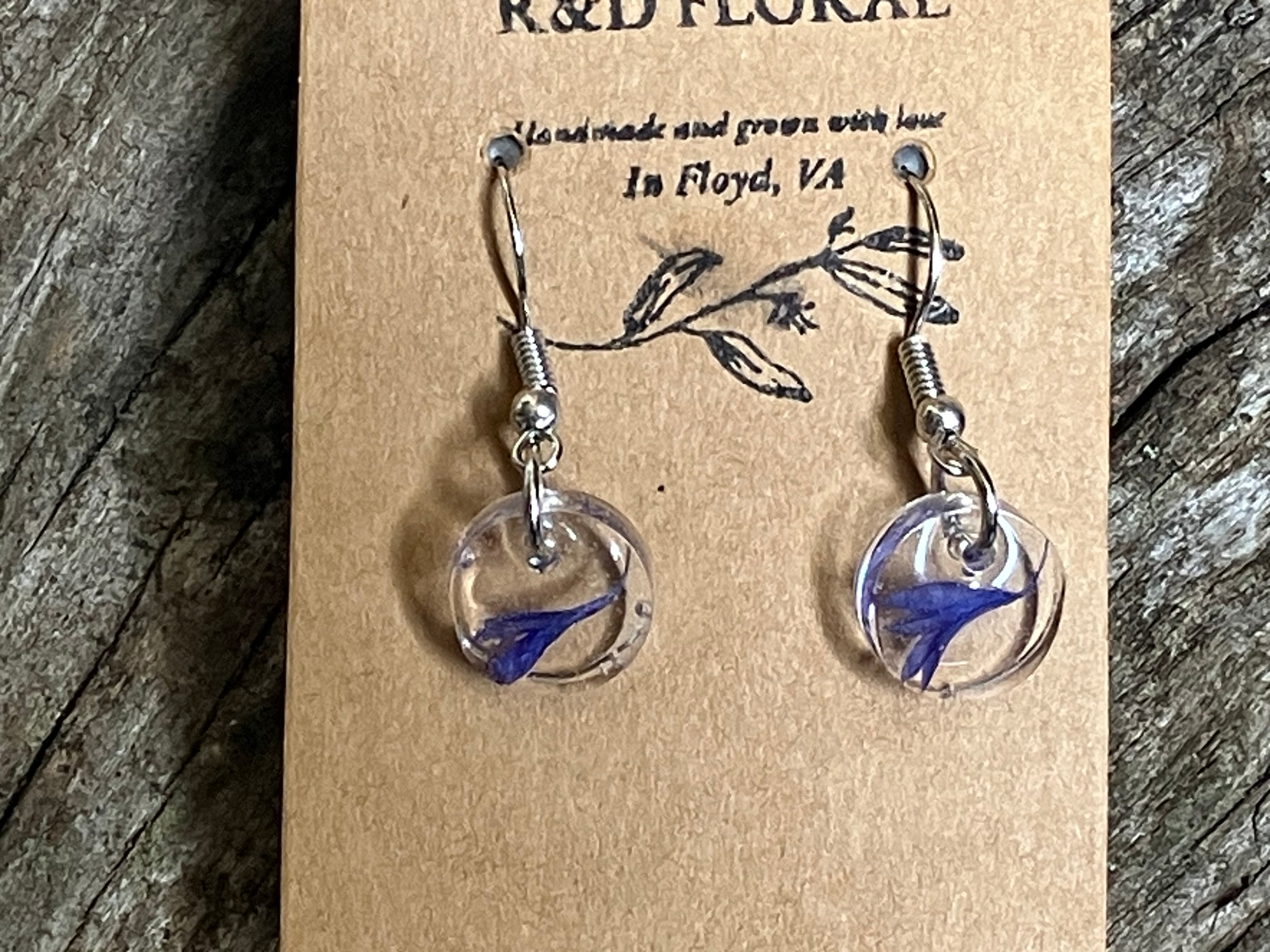 Extra Small Bachelor Button petal in Resin