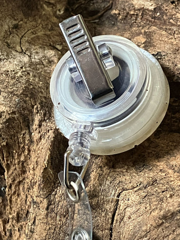 Daisy White Badge Reel