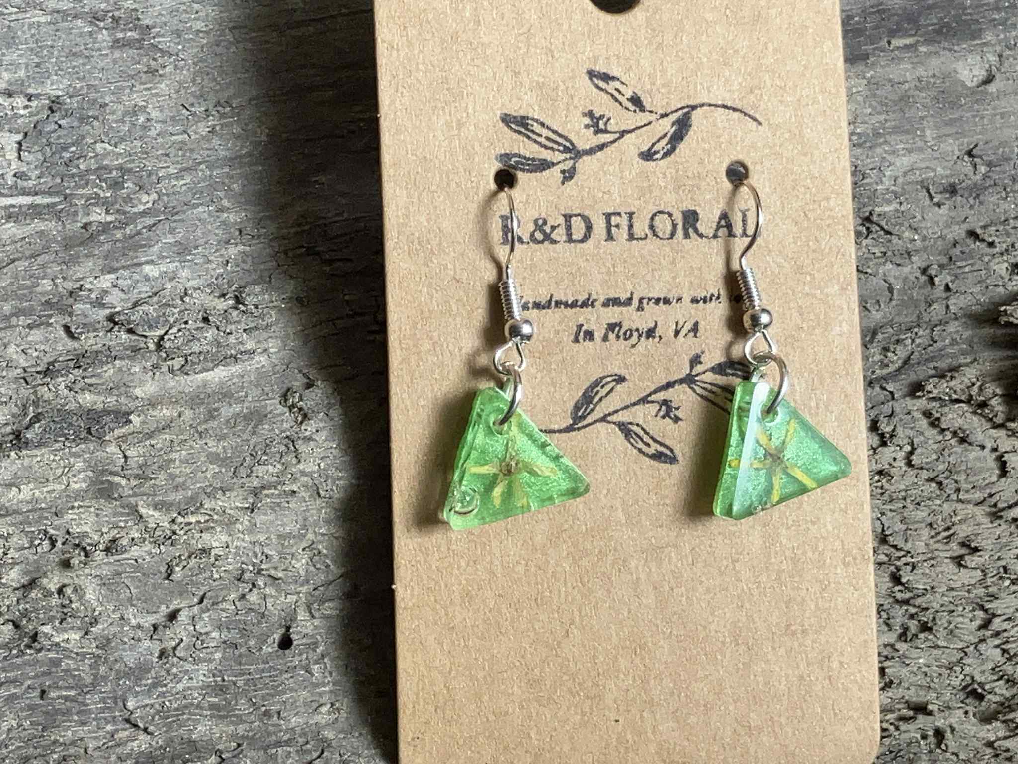 Extra small star flower