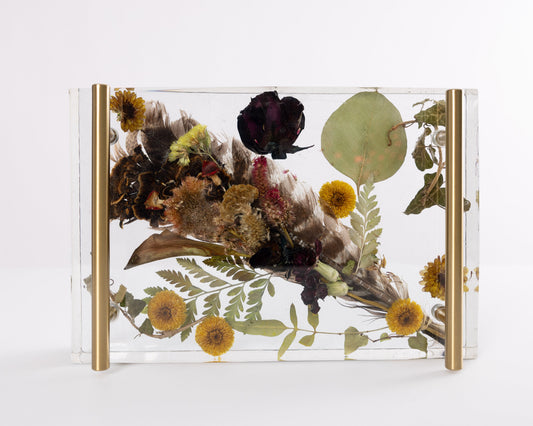 Resin vs. Pressed Wedding Bouquet Preservation: Which Is Right for You?