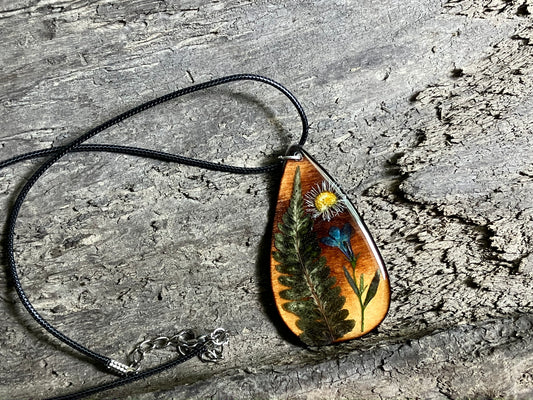 ‘Evening Sunset’ Necklace