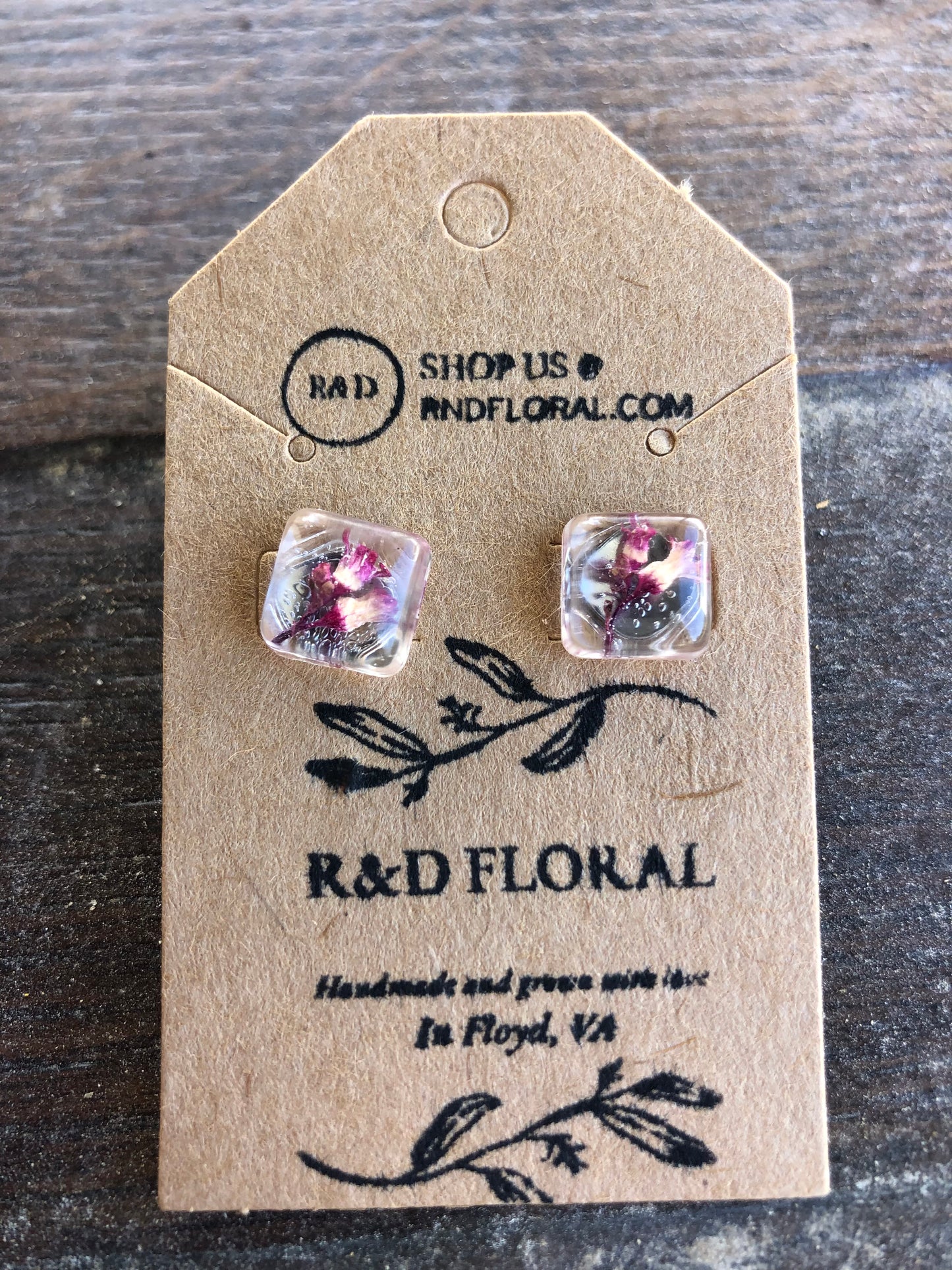 Gypsophila studs