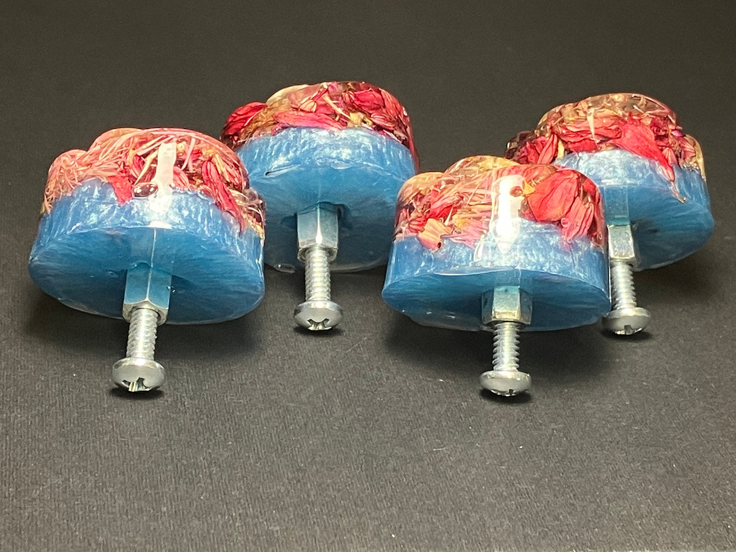 ‘Romantic’ Drawer knobs