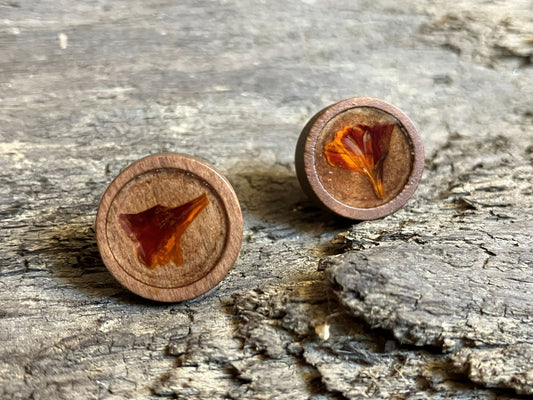 Handmade wooden stud earrings with real marigold petals encased in resin by R & D Floral.