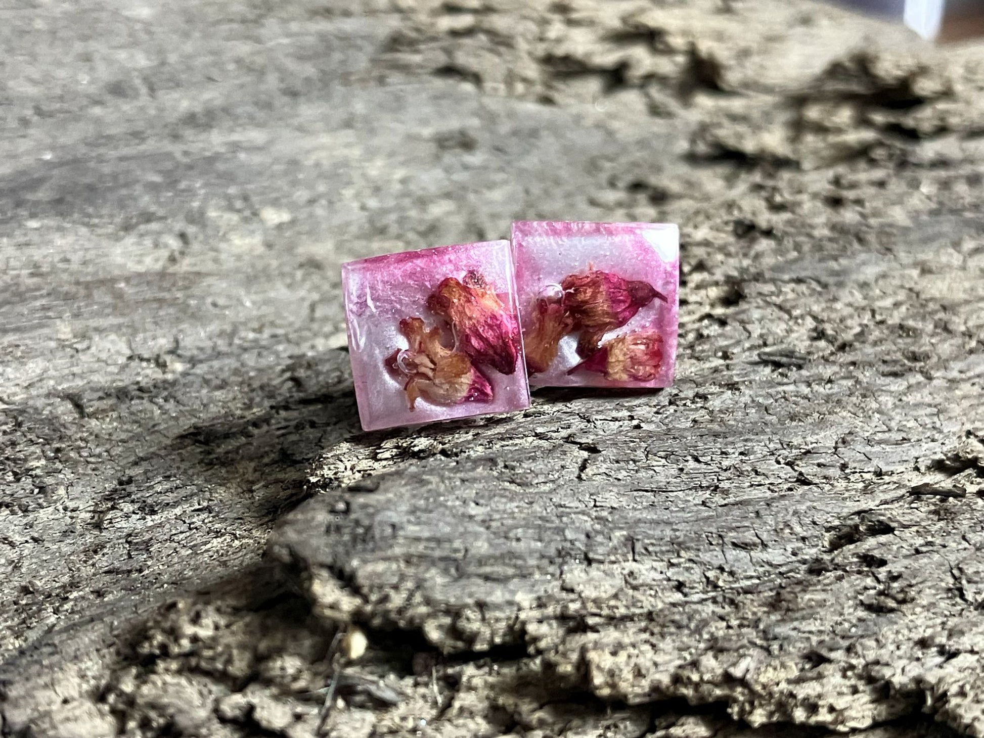 Square pink and white stud earrings with real Gypsophila flowers handmade by R&D Floral.