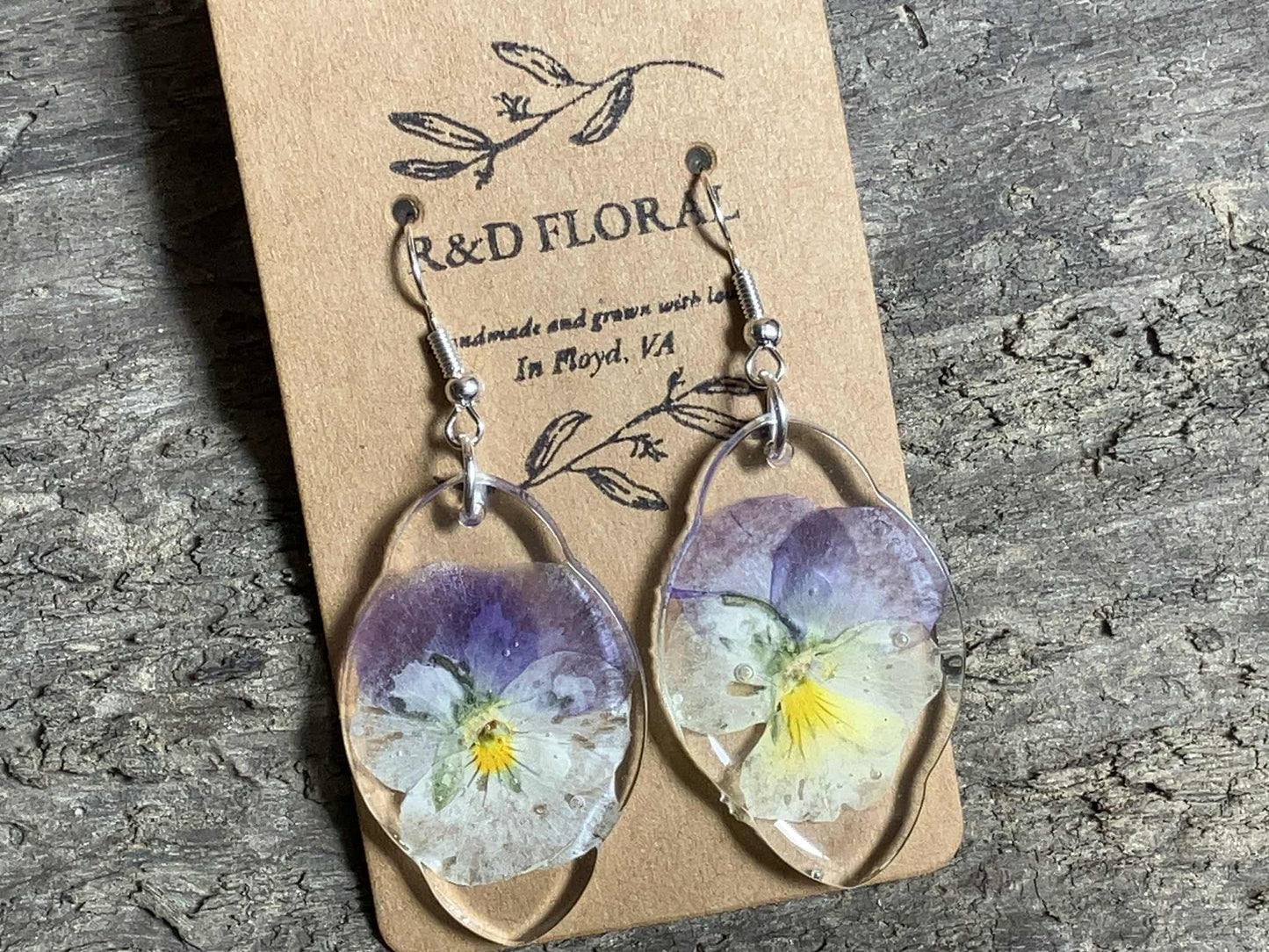 Purple/white Pansy Resin Earring
